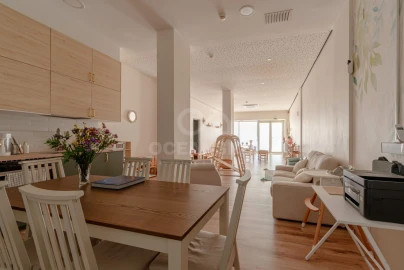 Loja para Arrendamento em Oeiras e São Julião da Barra, Paço de Arcos e Caxias