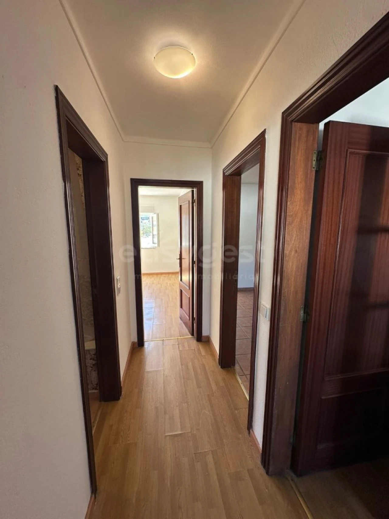Apartamento T3 para Venda em Portimão Foto 4