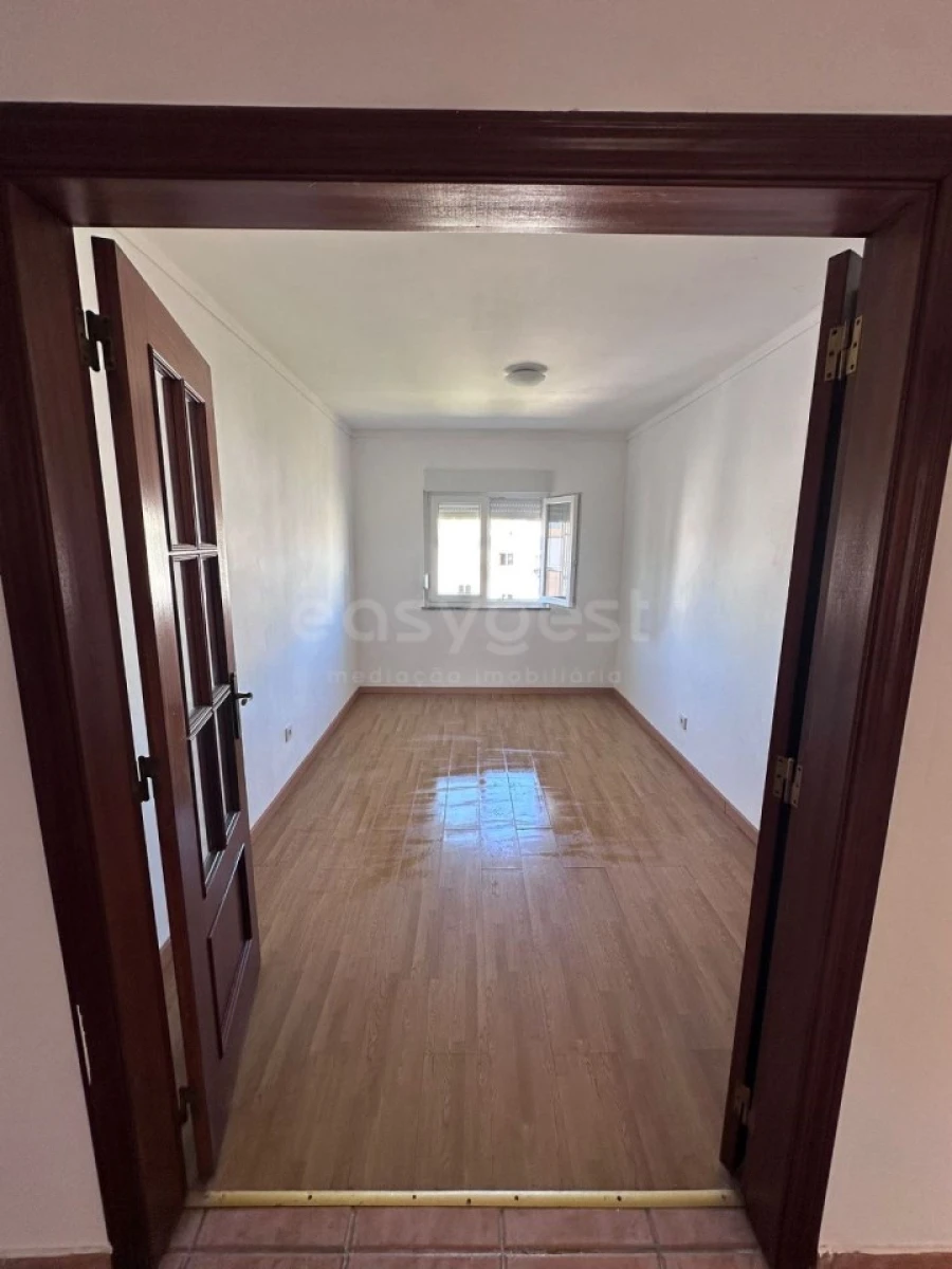 Apartamento T3 para Venda em Portimão Foto 4