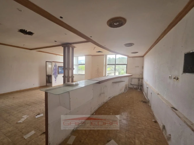 Moradia T4 para Venda em Ferro Foto 20