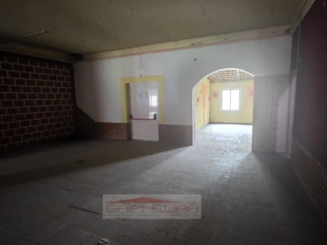 Moradia T4 para Venda em Ferro Foto 11