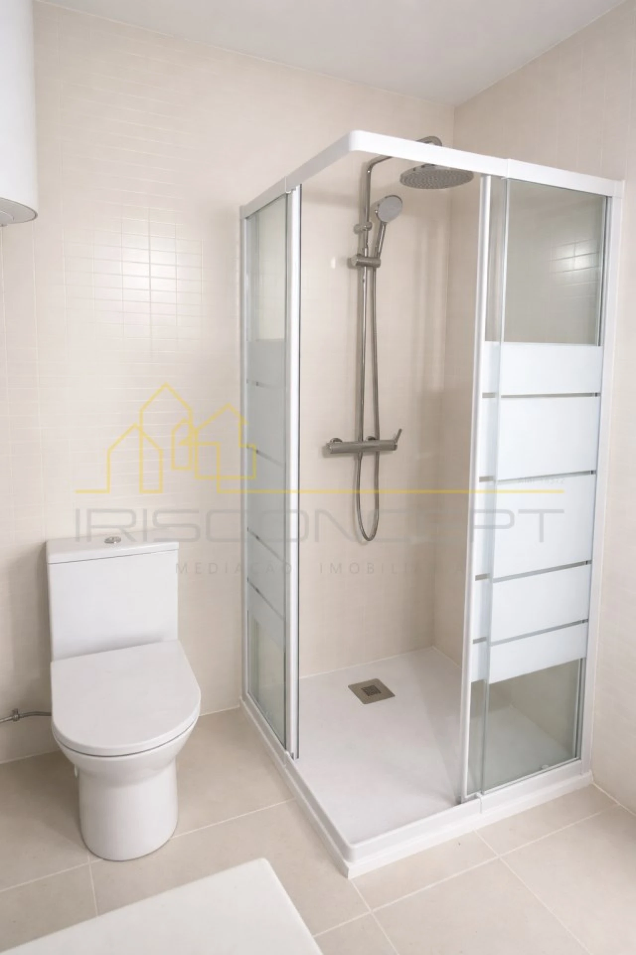 Apartamento T1 para Venda em Colmeias e Memória Foto 6