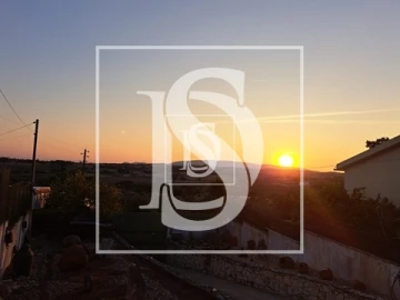 Terreno para Venda em Olaia e Paço