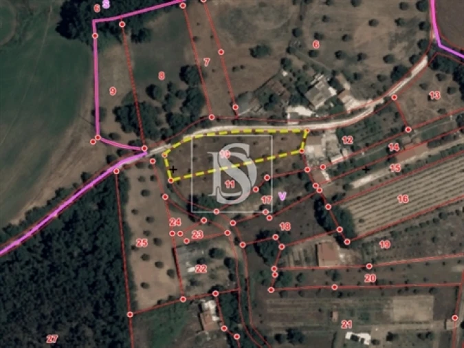 Terreno para Venda em Olaia e Paço Foto 3