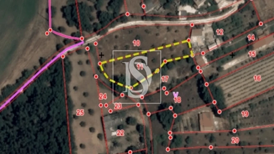 Terreno para Venda em Olaia e Paço