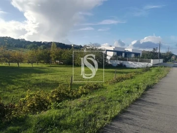 Terreno para Venda em São João Baptista e Santa Maria dos Olivais