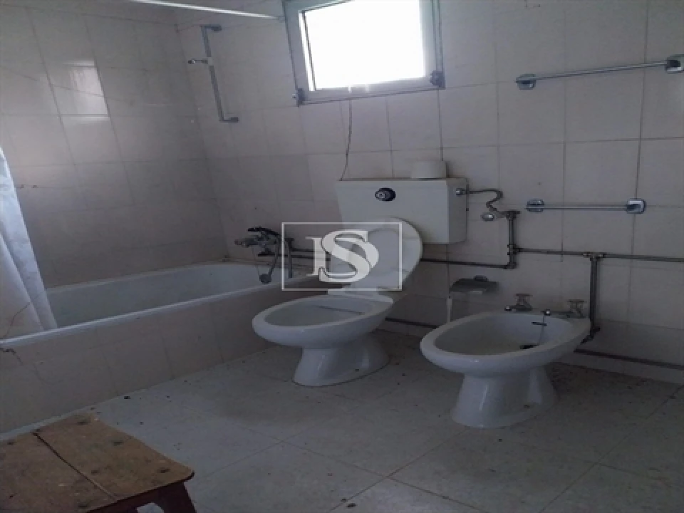 Moradia T3 para Venda em Cambra e Carvalhal de Vermilhas Foto 10