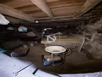 Moradia T3 para Venda em Cambra e Carvalhal de Vermilhas