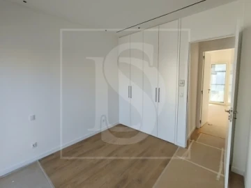 Moradia T4 para Venda em Nossa Sra de Fatima