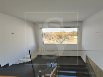 Moradia T4 para Venda em Nossa Sra de Fatima