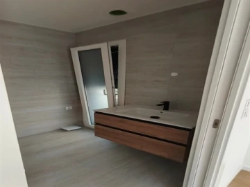 Moradia T4 para Venda em Nossa Sra de Fatima