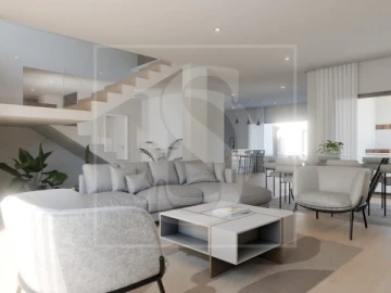 Moradia T4 para Venda em Nossa Sra de Fatima