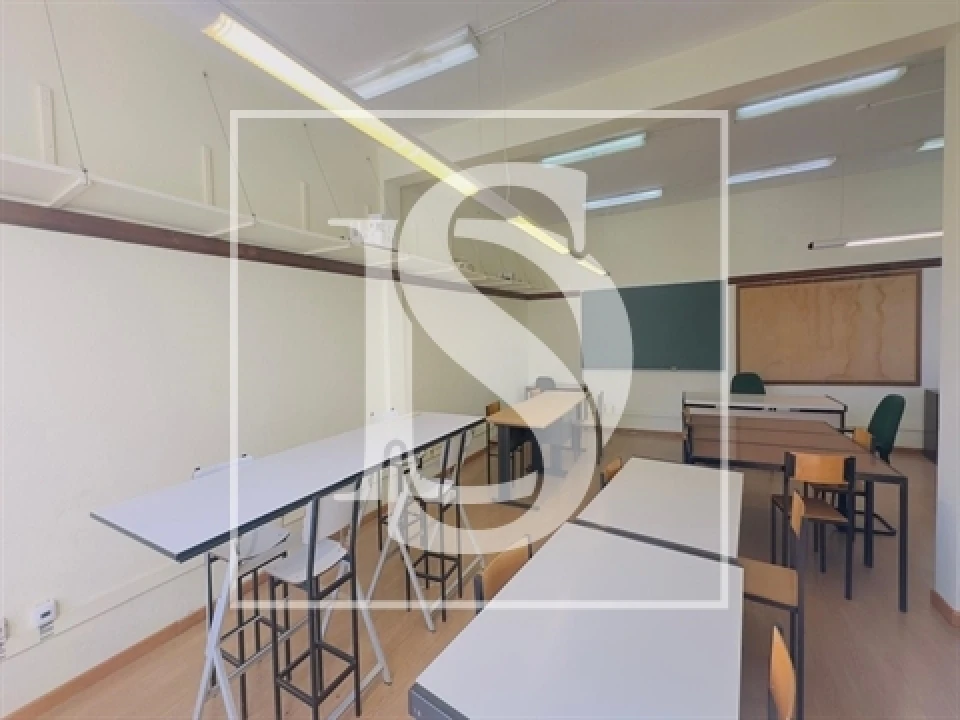 Prédio para Venda em São João Baptista Foto 20