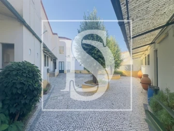 Prédio para Venda em São João Baptista