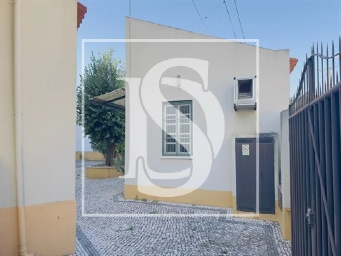 Prédio para Venda em São João Baptista Foto 5