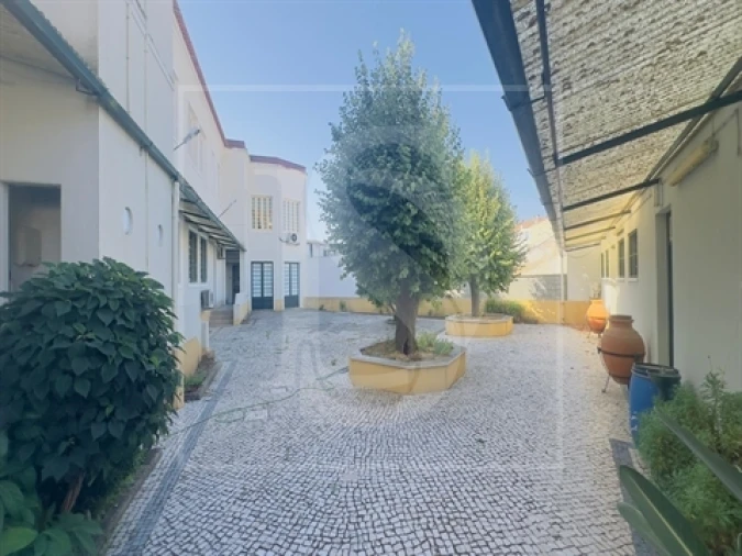 Prédio para Venda em São João Baptista Foto 2