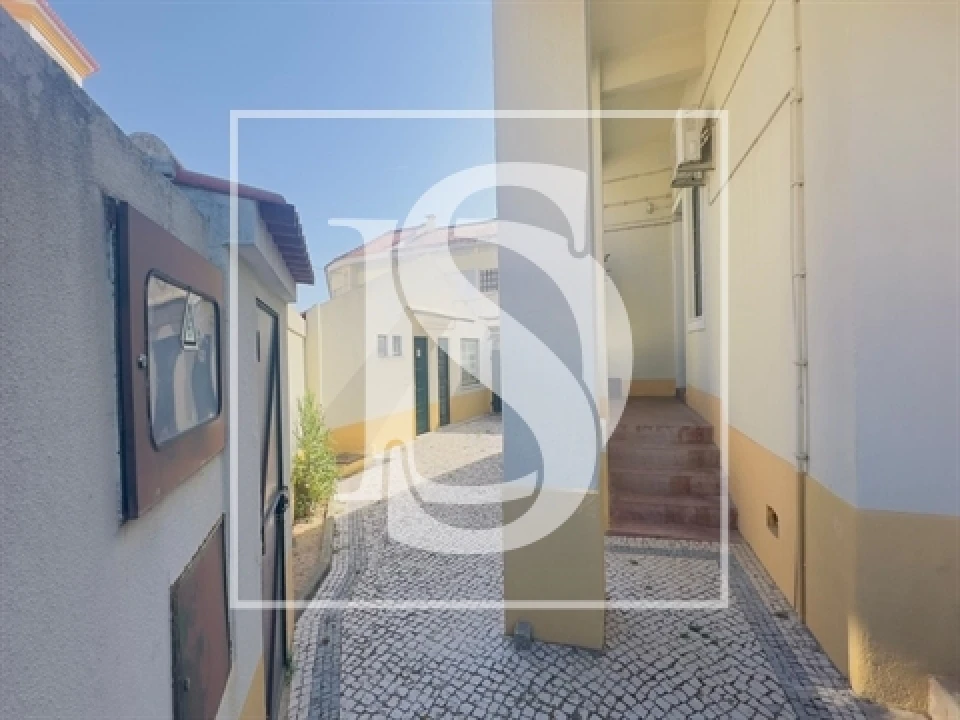 Prédio para Venda em São João Baptista Foto 10