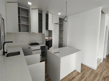 Moradia T4 para Venda em Nossa Sra de Fatima