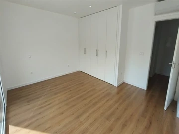 Moradia T4 para Venda em Nossa Sra de Fatima