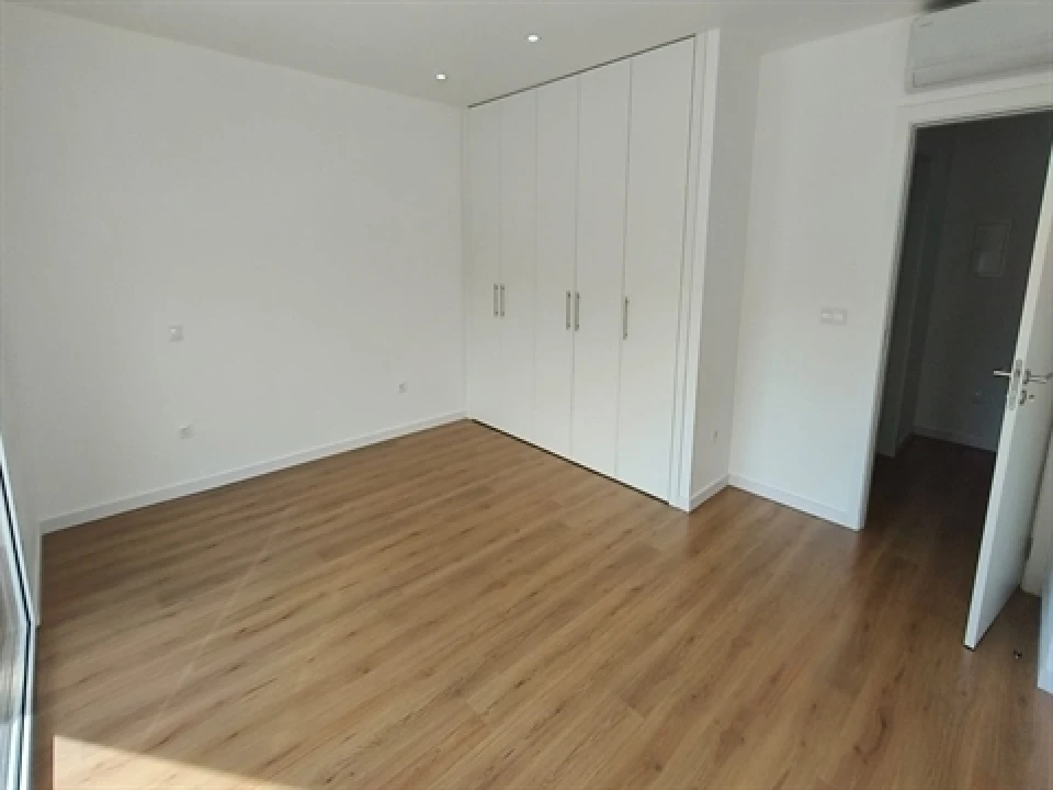 Moradia T4 para Venda em Nossa Sra de Fatima Foto 14