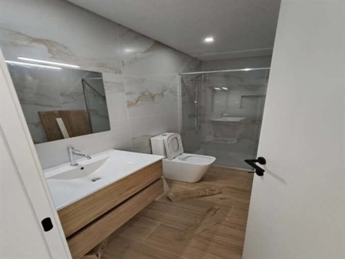 Moradia T4 para Venda em Nossa Sra de Fatima Foto 8