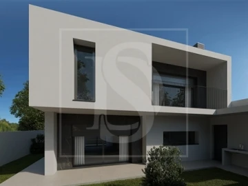 Moradia T4 para Venda em Nossa Sra de Fatima