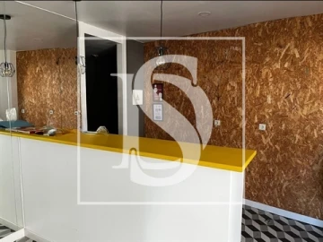 Loja para Venda em Constancia