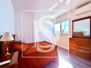 Moradia T5 para Venda em Nossa Sra de Fatima