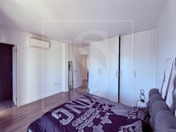 Moradia T5 para Venda em Nossa Sra de Fatima