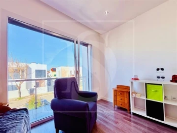 Moradia T5 para Venda em Nossa Sra de Fatima