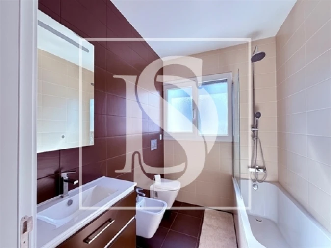 Moradia T5 para Venda em Nossa Sra de Fatima Foto 28