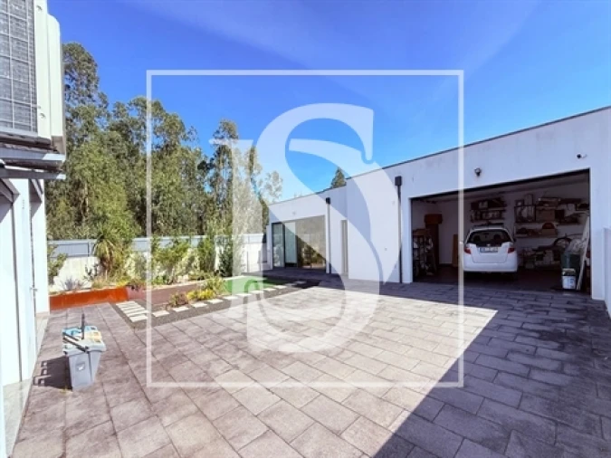 Moradia T5 para Venda em Nossa Sra de Fatima Foto 41