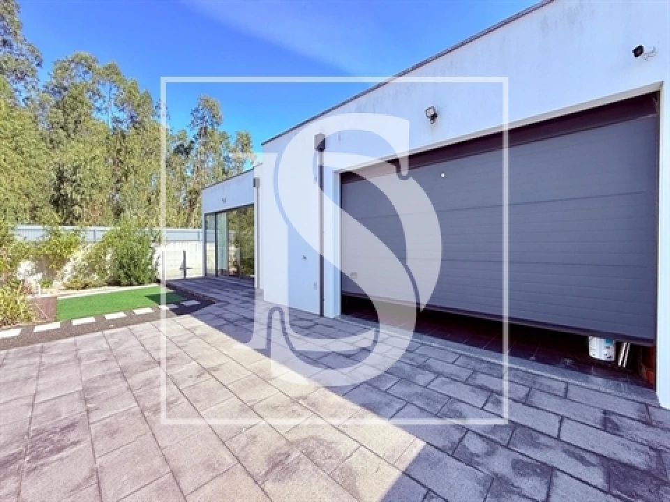 Moradia T5 para Venda em Nossa Sra de Fatima Foto 40