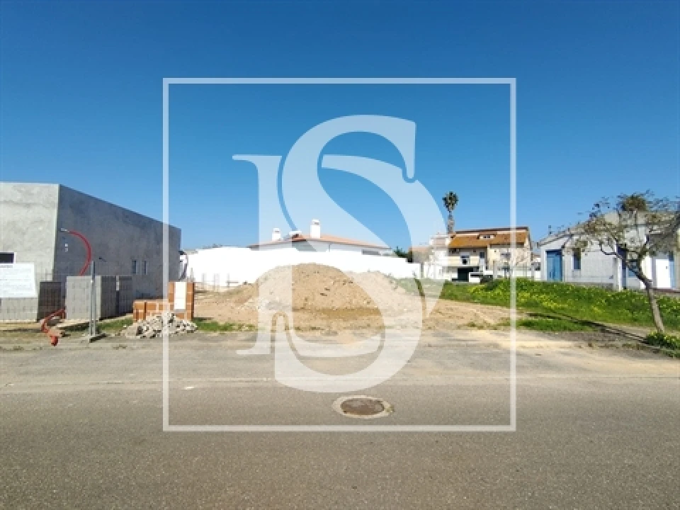 Terreno para Venda em Meia Via Foto 3