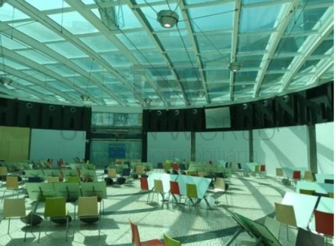 Prédio para Arrendamento em Algés, Linda-A-Velha e Cruz Quebrada-Dafundo Foto 7