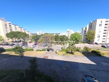 Apartamento T2 para Venda em Abrantes (São Vicente e São João) e Alferrarede