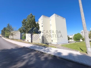 Apartamento T2 para Venda em Abrantes (São Vicente e São João) e Alferrarede