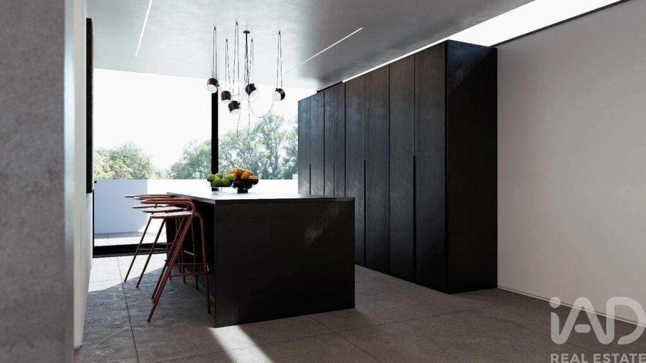 Moradia T6 para Venda em Montenegro Foto 4