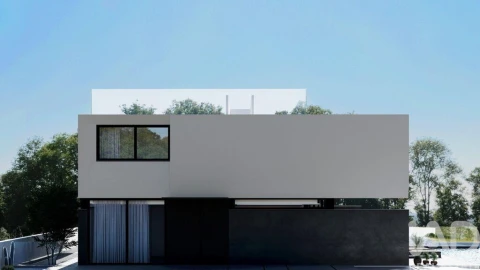 Moradia T6 para Venda em Montenegro