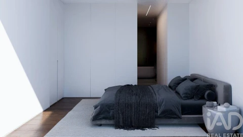 Moradia T6 para Venda em Montenegro