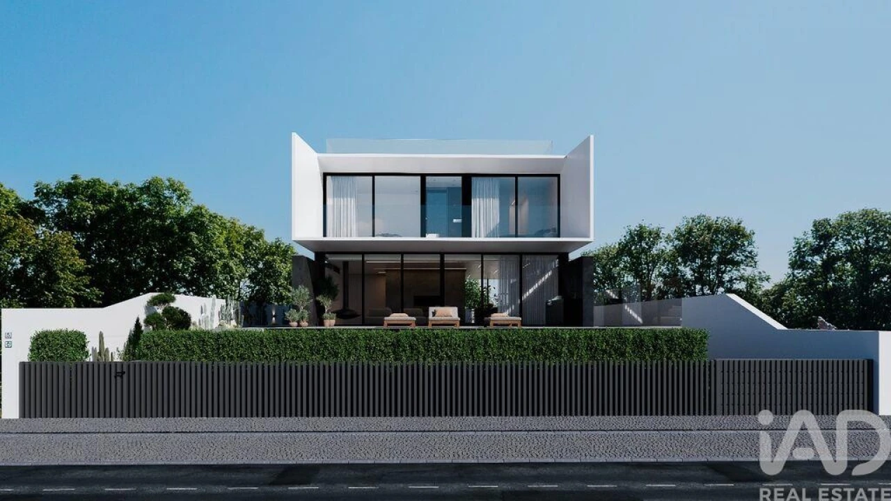 Moradia T6 para Venda em Montenegro Foto 14