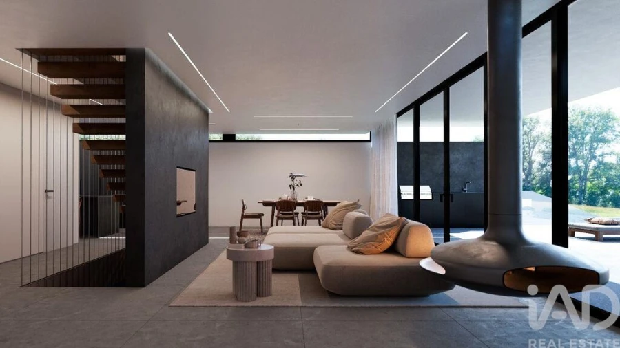 Moradia T6 para Venda em Montenegro Foto 2