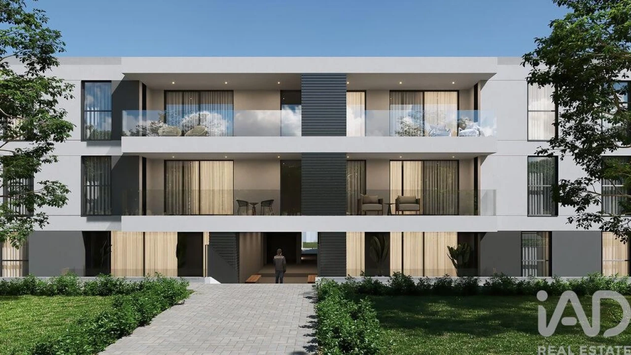 Apartamento T2 para Venda em Poiares (Santo Andre) Foto 3