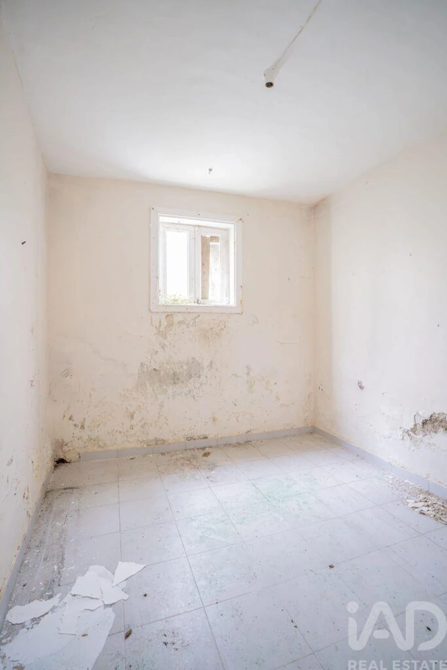 Moradia T4 para Venda em Praia da Vitoria (Santa Cruz) Foto 15