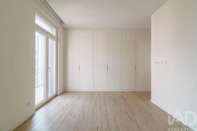 Apartamento T2 para Venda em Campolide