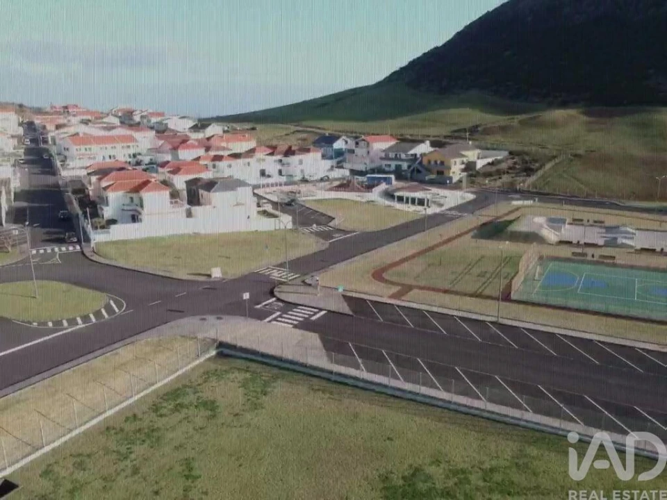 Moradia T3 para Venda em Velas (São Jorge) Foto 27