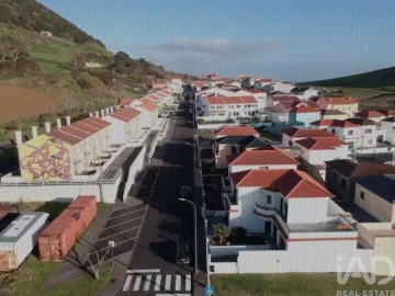 Moradia T3 para Venda em Velas (São Jorge)