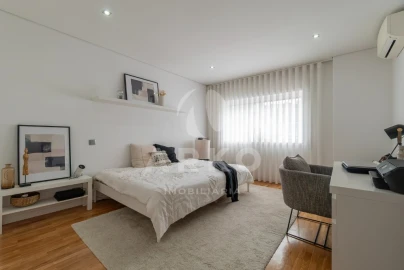 Moradia T4 para Venda em Fânzeres e São Pedro da Cova