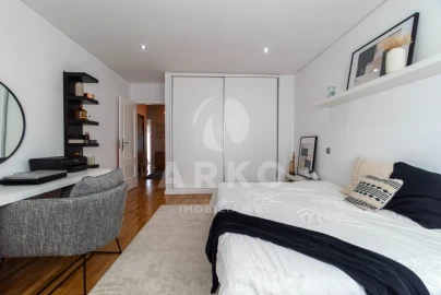 Moradia T4 para Venda em Fânzeres e São Pedro da Cova