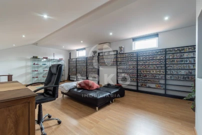 Moradia T4 para Venda em Fânzeres e São Pedro da Cova